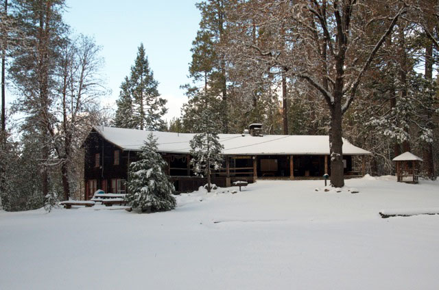 Gold Hollow lodge in winter